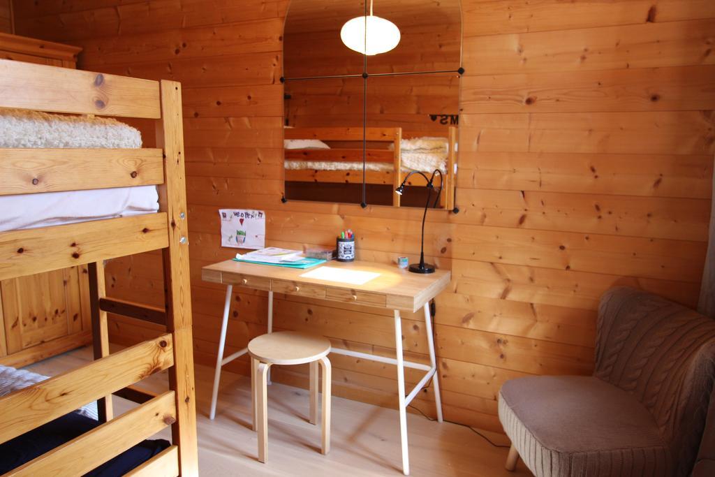 La Boutique Lägenhet Rossinière Exteriör bild